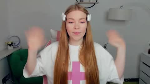 Lilly online show from November 29, 7:50 pm