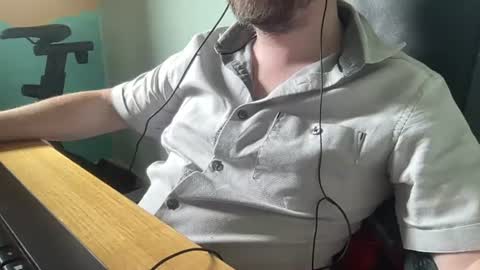 Snapshot of lee_8891 chatting on June 18, 9:14 am lee_8891 online show from June 18, 9:14 am