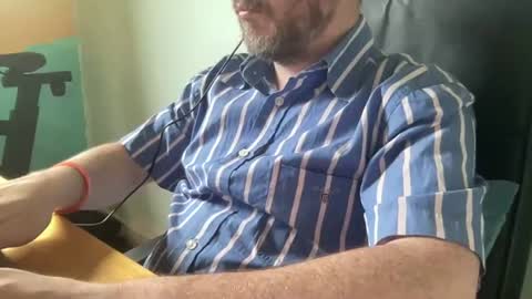 lee_8891 online show from June 22, 8:33 am