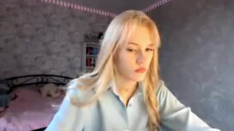 Kate online show from April 13, 11:16 am