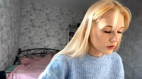 Kate online show from April 17, 10:18 am