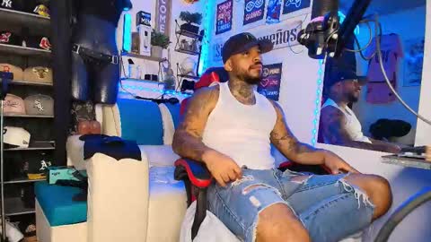 leenar_key online show from March 14, 5:07 pm