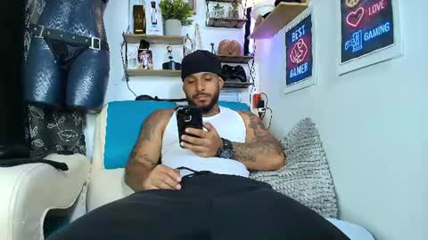 Snapshot of leenar_key chatting on June 13, 7:01 pm leenar_key online show from June 13, 7:01 pm