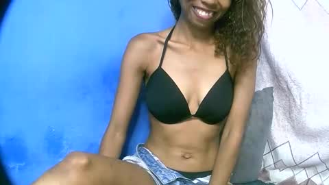 leeromi online show from February 9, 8:07 am