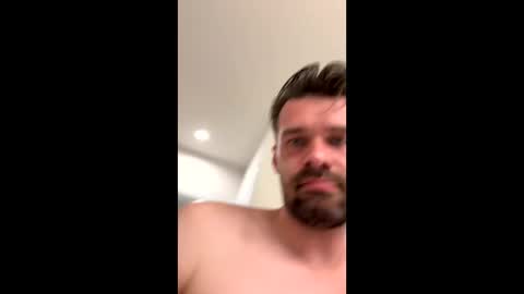 leexxx_69 online show from October 26, 1:33 am