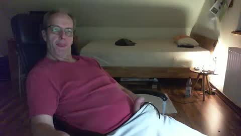 Dave online show from January 10, 11:39 pm