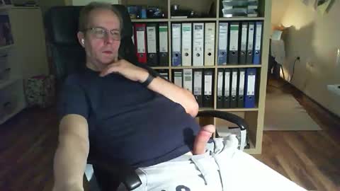 Dave online show from January 18, 12:25 am