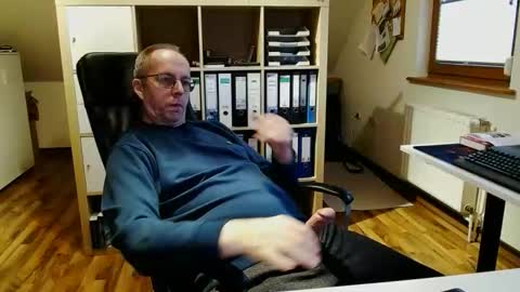 Dave online show from February 22, 3:10 pm