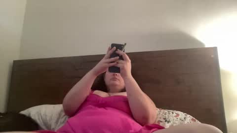 legallybrun91 online show from April 17, 11:24 am