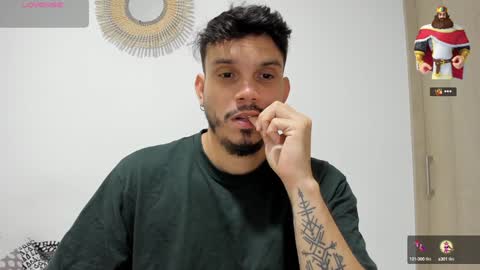 Alejandro online show from January 1, 1:15 am