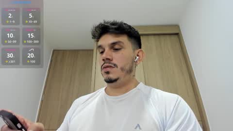 Alejandro online show from October 24, 11:01 pm