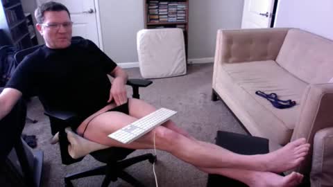 legs999 online show from April 16, 4:19 pm