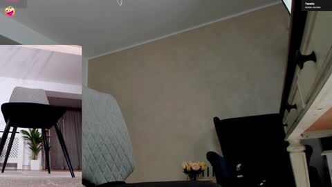 Snapshot of legswattitude chatting on September 13, 4:07 pm Elle online show from September 13, 4:07 pm