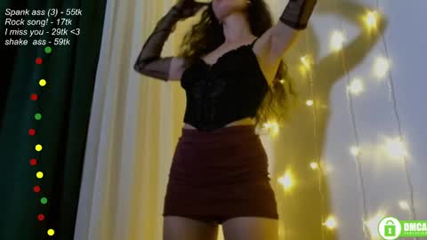 Snapshot of leia_bell chatting on March 7, 6:54 pm hey Im Leia and I love rock online show from March 7, 6:54 pm