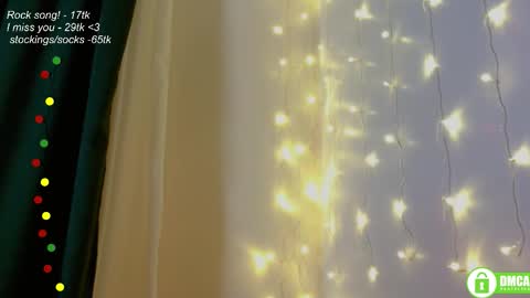 hey Im Leia and I love rock  online show from February 1, 8:18 pm