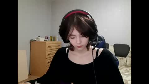 Viola online show from June 15, 9:06 pm