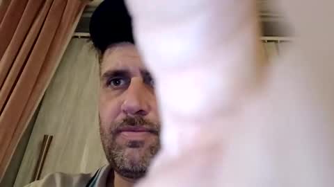 Snapshot of leightimmins001 chatting on November 29, 8:12 pm leightimmins001 online show from November 29, 8:12 pm