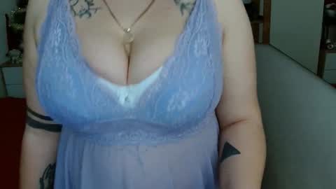 Leila online show from February 7, 2:58 pm