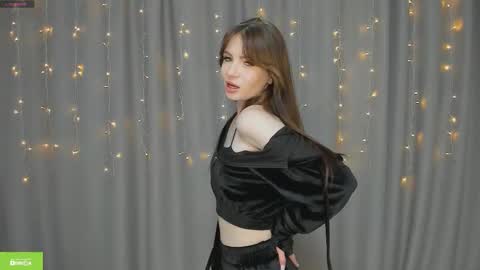 leiladream online show from September 11, 4:34 am