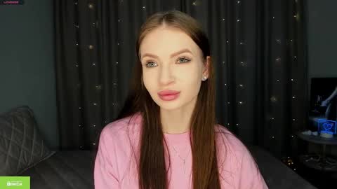 leiladream online show from January 10, 5:20 am