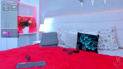   online show from February 3, 9:09 pm