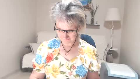 Leila Kinky online show from June 21, 4:26 am