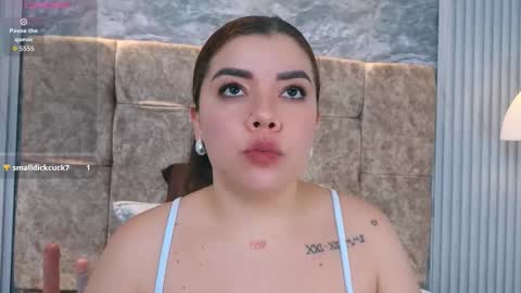 leilapons online show from March 27, 6:18 pm