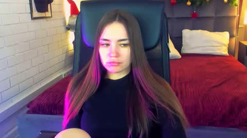 Leila Rai online show from January 14, 1:28 pm