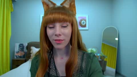 LeilaTaylors online show from April 7, 6:41 pm