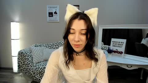 LeilaTaylors online show from April 9, 6:13 am