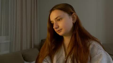 Lelia online show from March 15, 6:36 pm