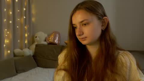 Snapshot of lelia_vibe chatting on April 23, 5:26 pm Lelia online show from April 23, 5:26 pm