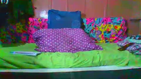 Snapshot of lemao77 chatting on November 19, 1:16 am SEX MASTER online show from November 19, 1:16 am