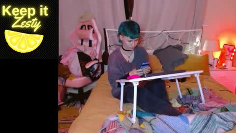 Snapshot of lemonmczesty chatting on October 29, 6:09 pm lemonmczesty online show from October 29, 6:09 pm