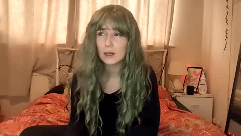 Snapshot of lemonmczesty chatting on December 2, 12:32 pm lemonmczesty online show from December 2, 12:32 pm