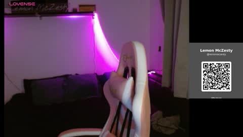 lemonmczesty online show from February 18, 8:05 pm