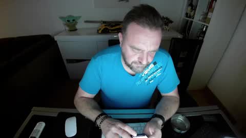 Ange online show from February 6, 8:45 pm