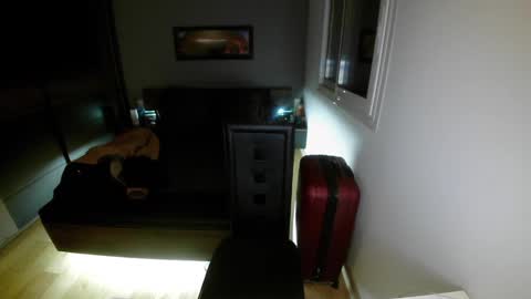 Ange online show from February 25, 2:03 am