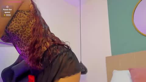 Snapshot of lena_clark chatting on November 24, 3:01 pm L E N A online show from November 24, 3:01 pm