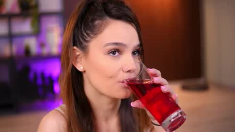 Lena Laurent online show from March 28, 10:15 am