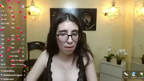 Snapshot of lena_roses chatting on January 10, 9:42 pm Lena online show from January 10, 9:42 pm