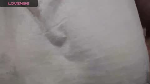 lenagolden online show from November 17, 12:22 pm