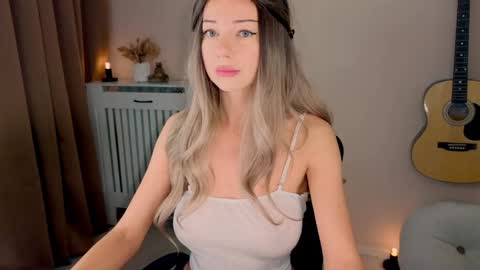 Lena online show from February 9, 8:07 am