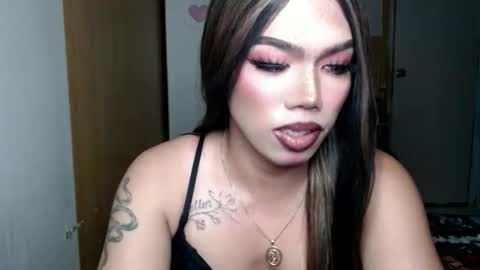 lena online show from February 10, 4:55 pm