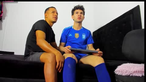 leo183877 online show from March 6, 3:36 am