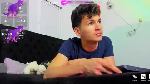 leo183877 online show from April 18, 7:01 am