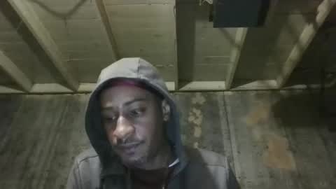 Snapshot of leo199984 chatting on December 20, 5:03 am leo199984 online show from December 20, 5:03 am