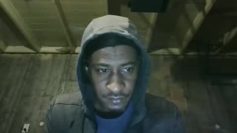 Snapshot of leo199984 chatting on February 24, 3:59 am leo199984 online show from February 24, 3:59 am