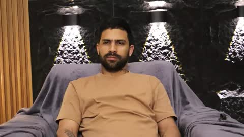 Leo  Diaz online show from March 3, 3:23 am