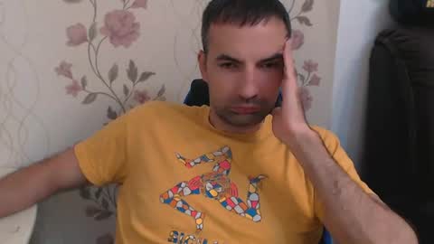 Snapshot of leo_gianni chatting on July 3, 1:06 pm Leo Gianni online show from July 3, 1:06 pm